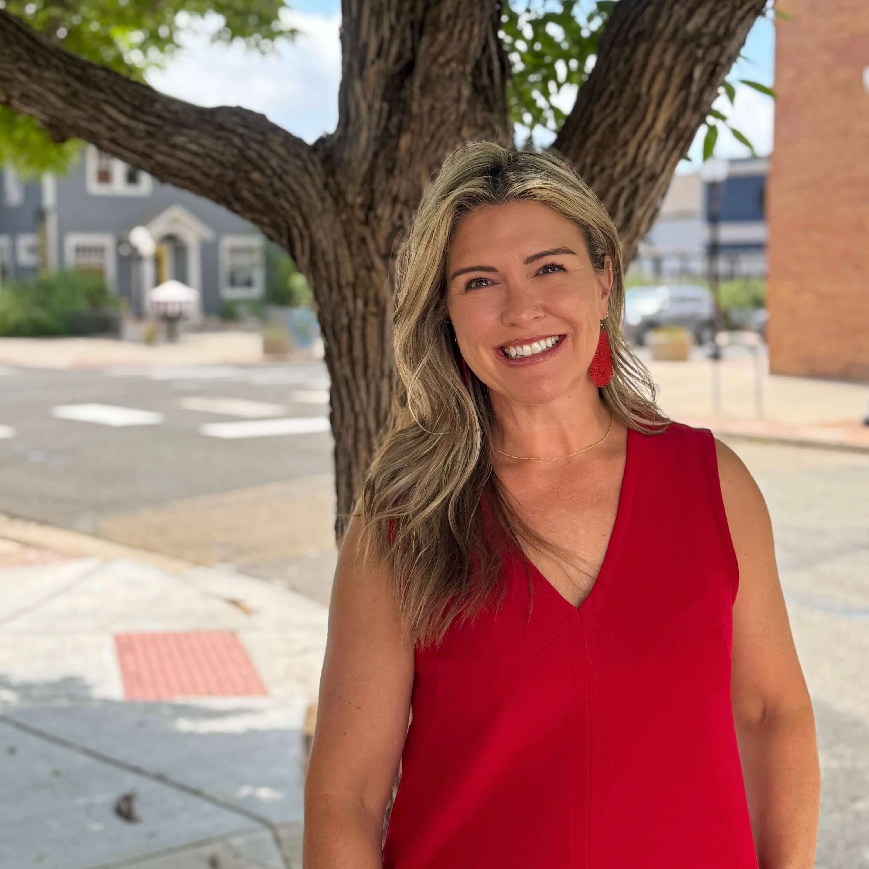 Facetune_12-06-2025-16-45-04